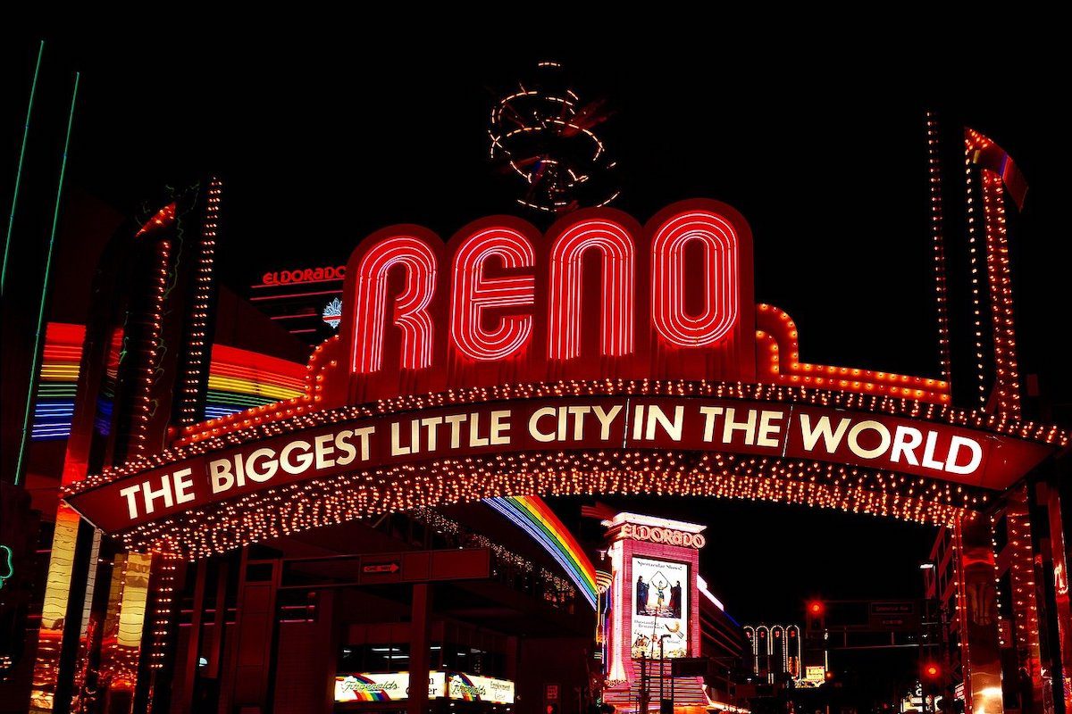 Reno sign at night.